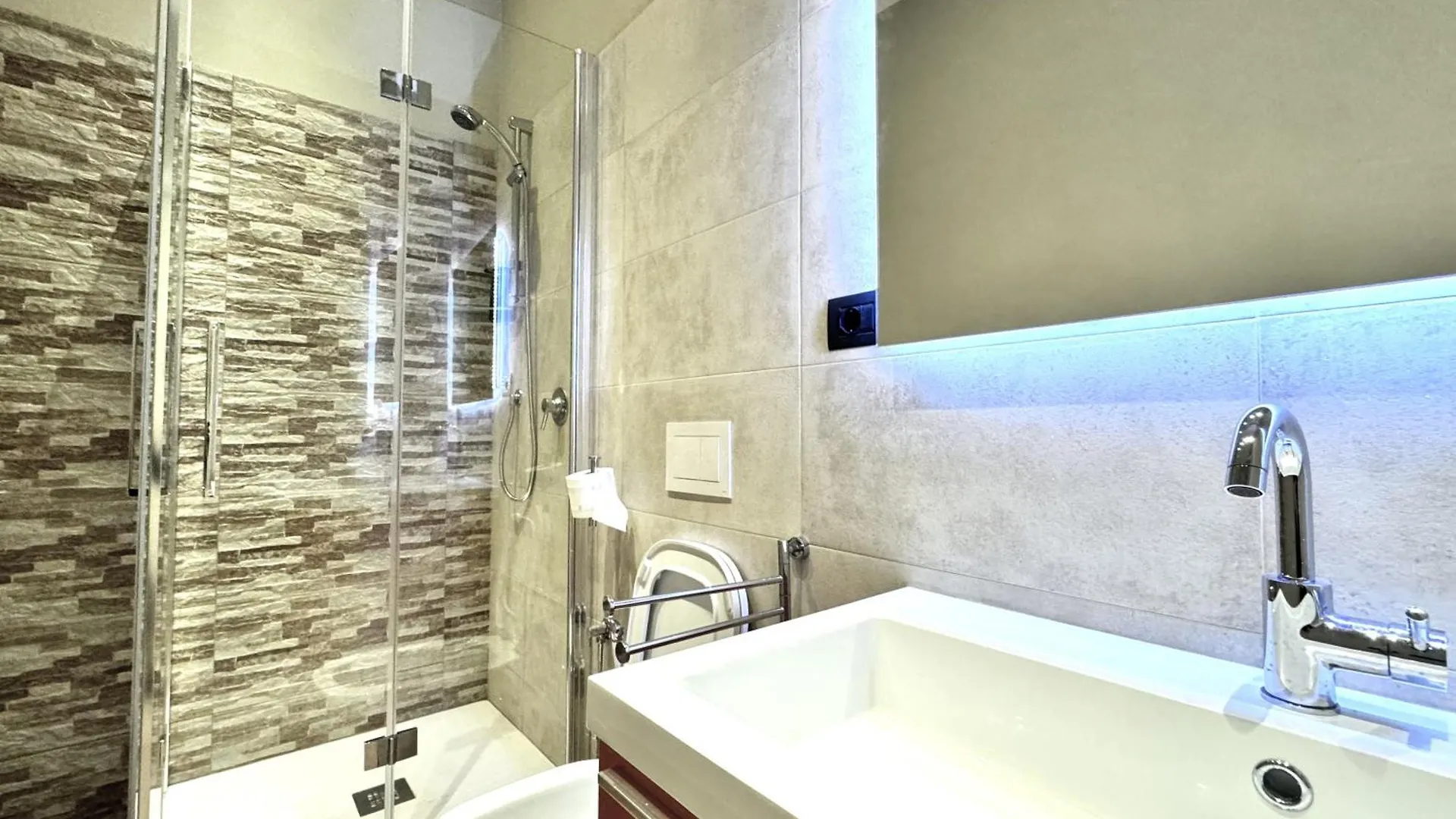 La Piazzetta Del Castellare Appartement Siena